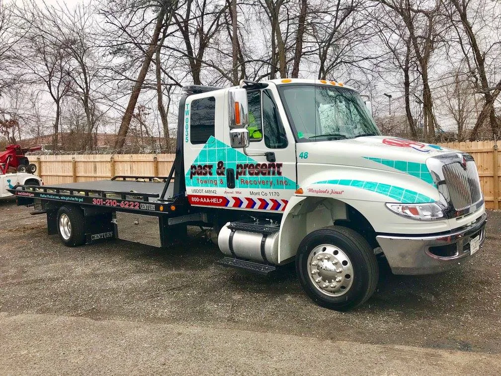 past present towing flatbed towing 28161690 1613201475432222 2925367666449841550 o
